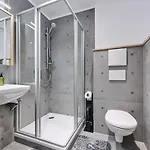 Apartment G17 *