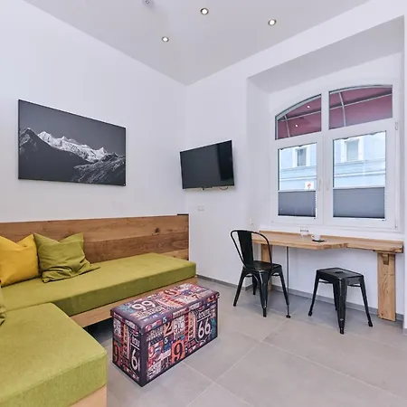 Apartment G17 *