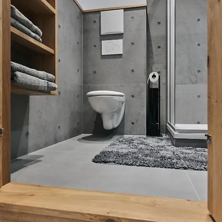 G17 Apartment